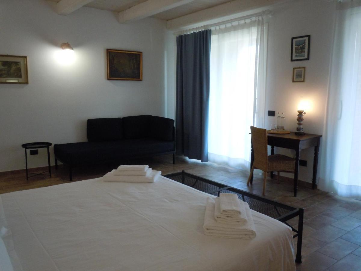 Antica Cascina Pilo Villa Monchiero Exteriör bild